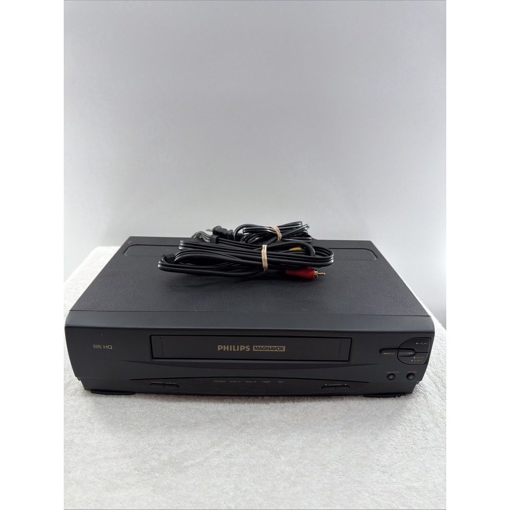 Philips Magnavox VHS Model VRZ220AT21 Tested Includes Av Cables Very Clean